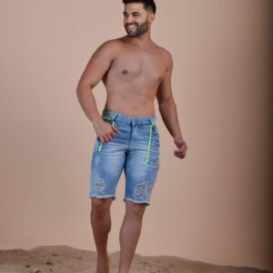 bermuda 100% jeans claro com torçal